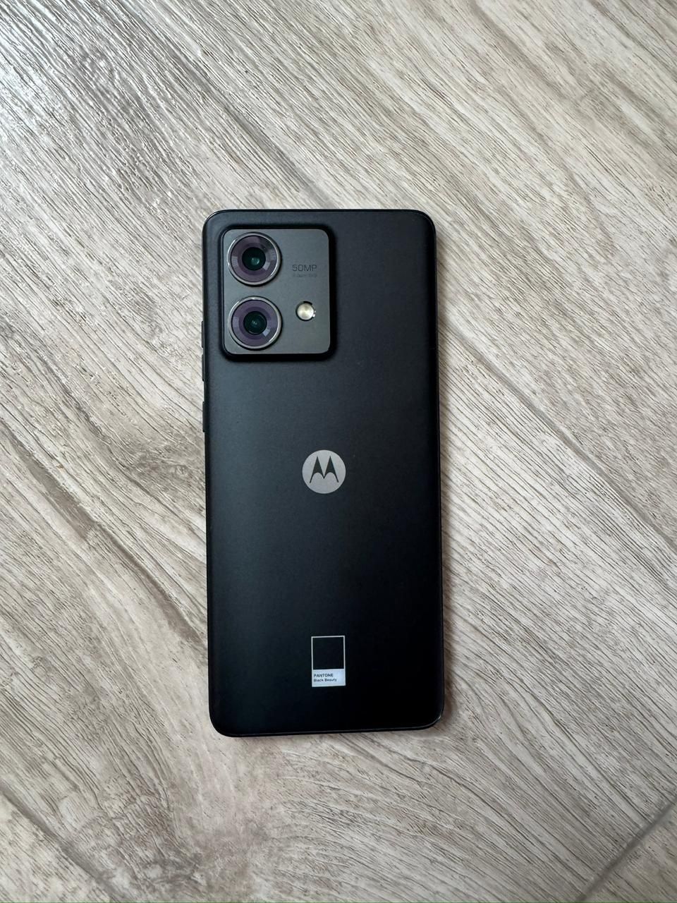 Продам Motorola edge 40 neo