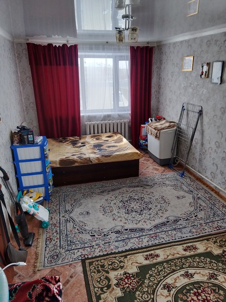 2 бөлмелі пәтер сатылады. Байтурсын 8