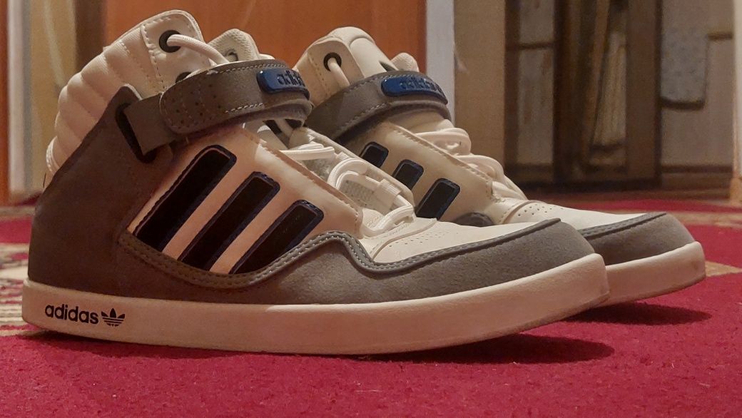 Adidas HOOPS 3.0 Mid