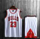 Продаю баскетбольную форму Chicago Bulls