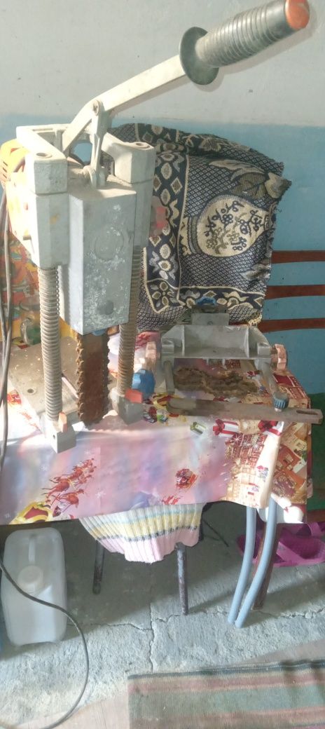 Продам советский долбежный станок.
