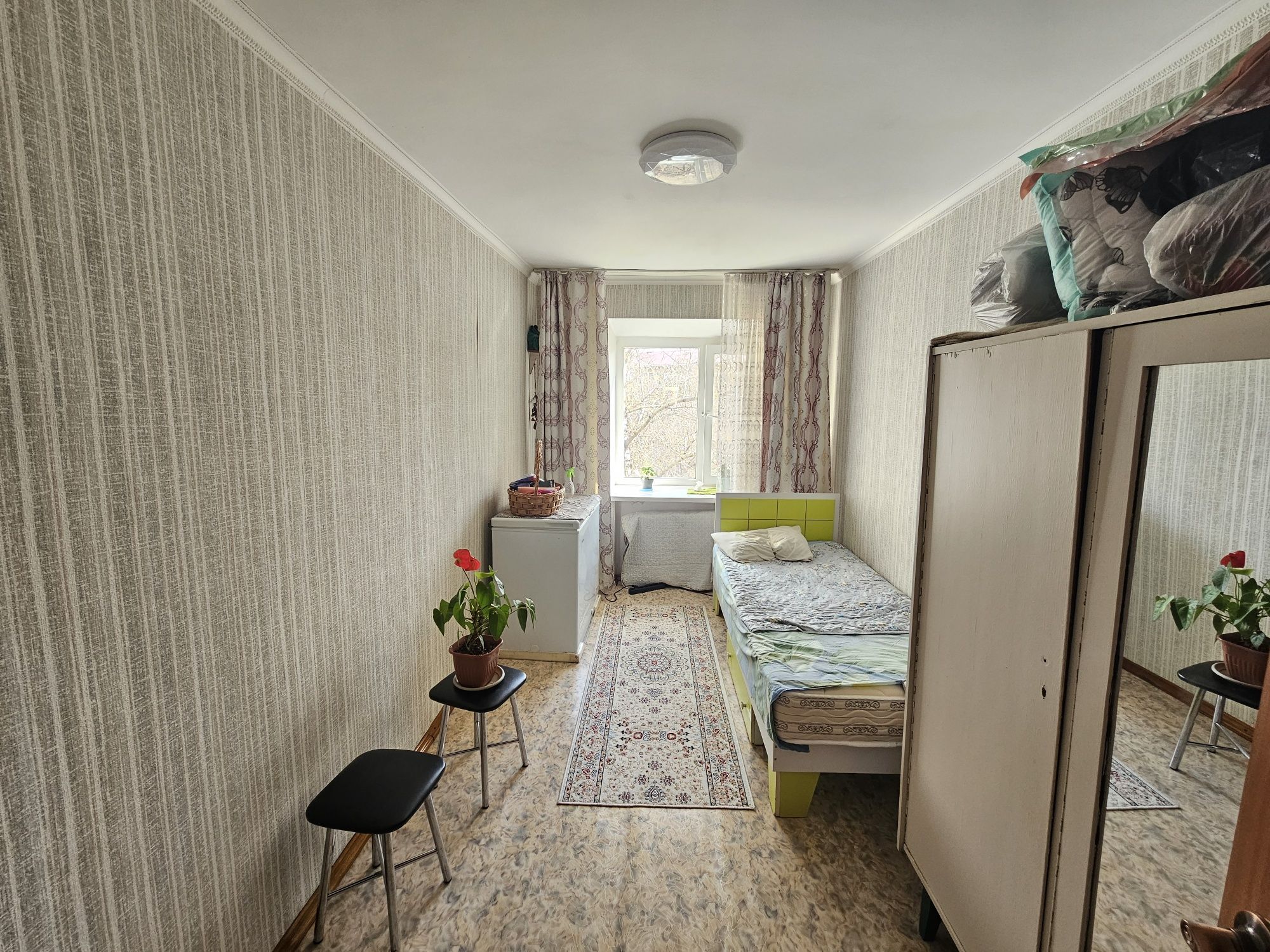 3 к. Город. Продаю трёхкомнатную квартиру в центре, ул. Ермекова, д.35
