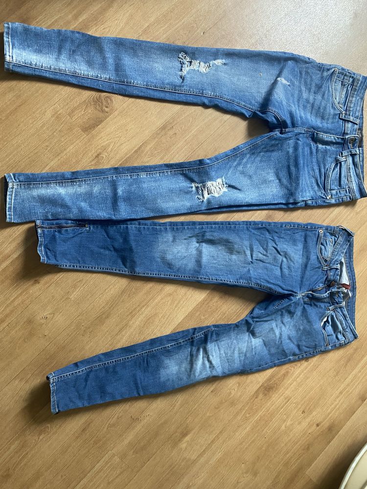Блузы, платья  40 -42 S-XS