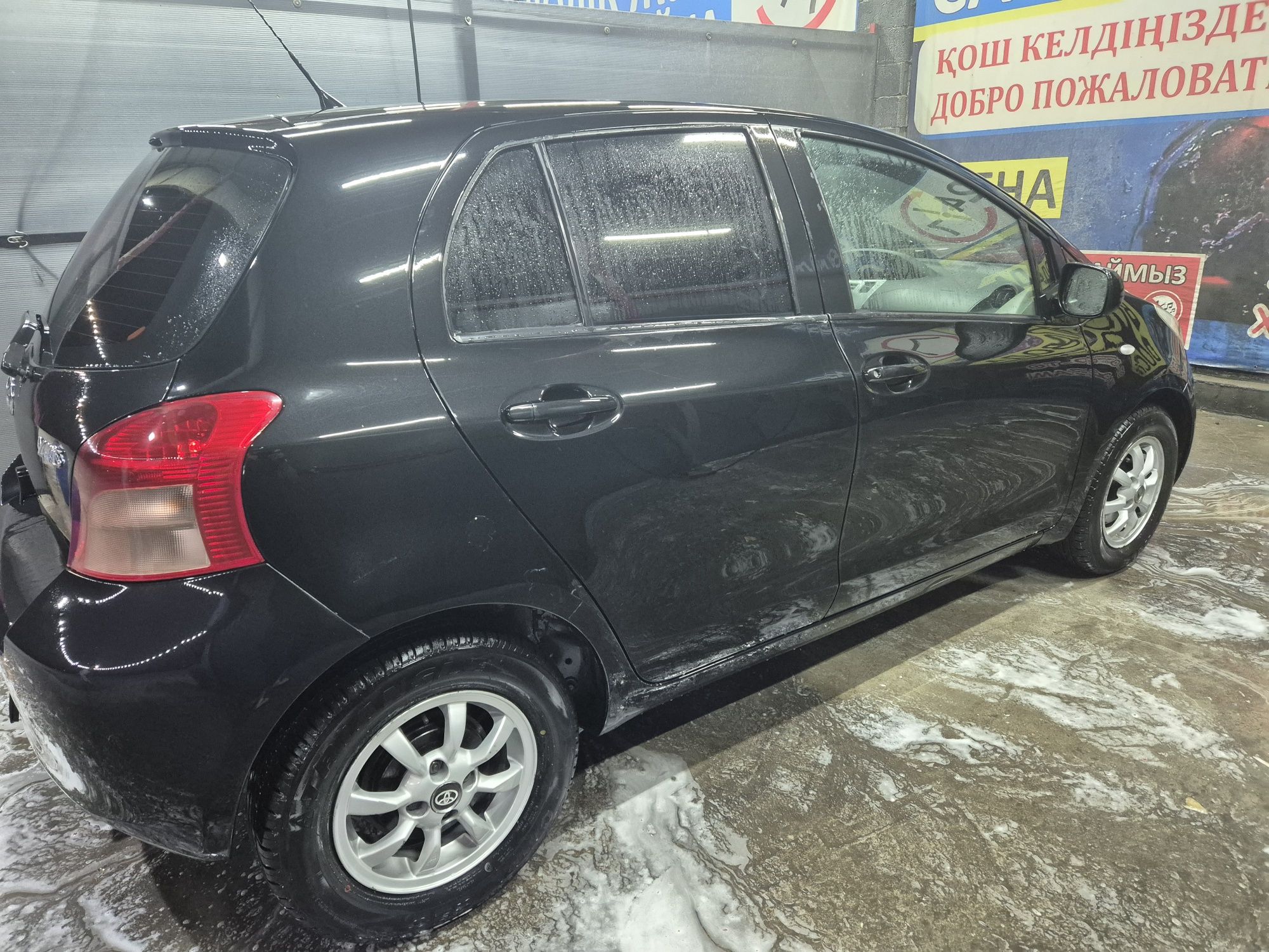 Toyota Yaris 2006