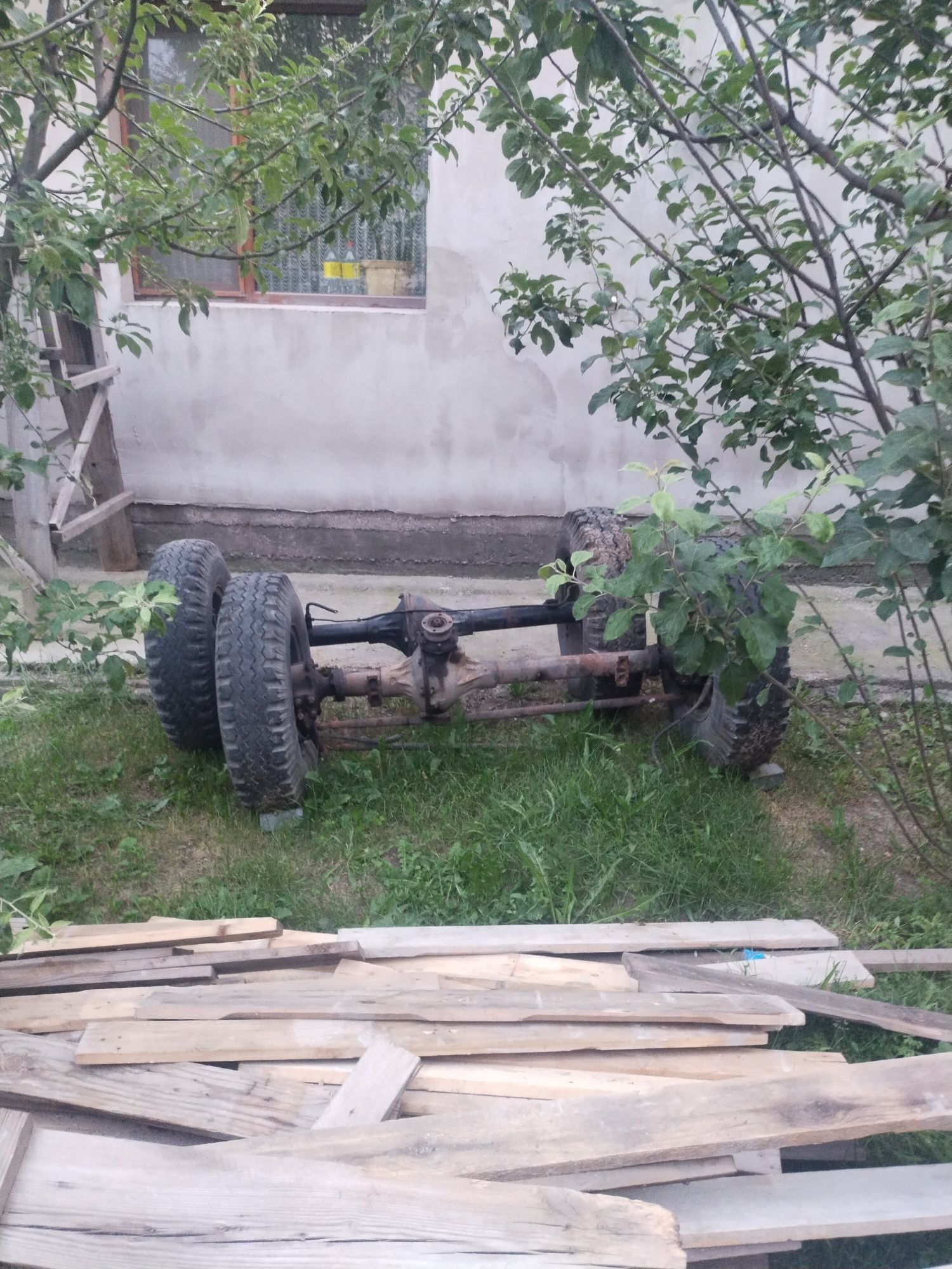 Запчасти УАЗ.мост