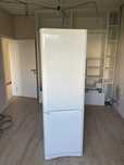 Холодильник INDESIT