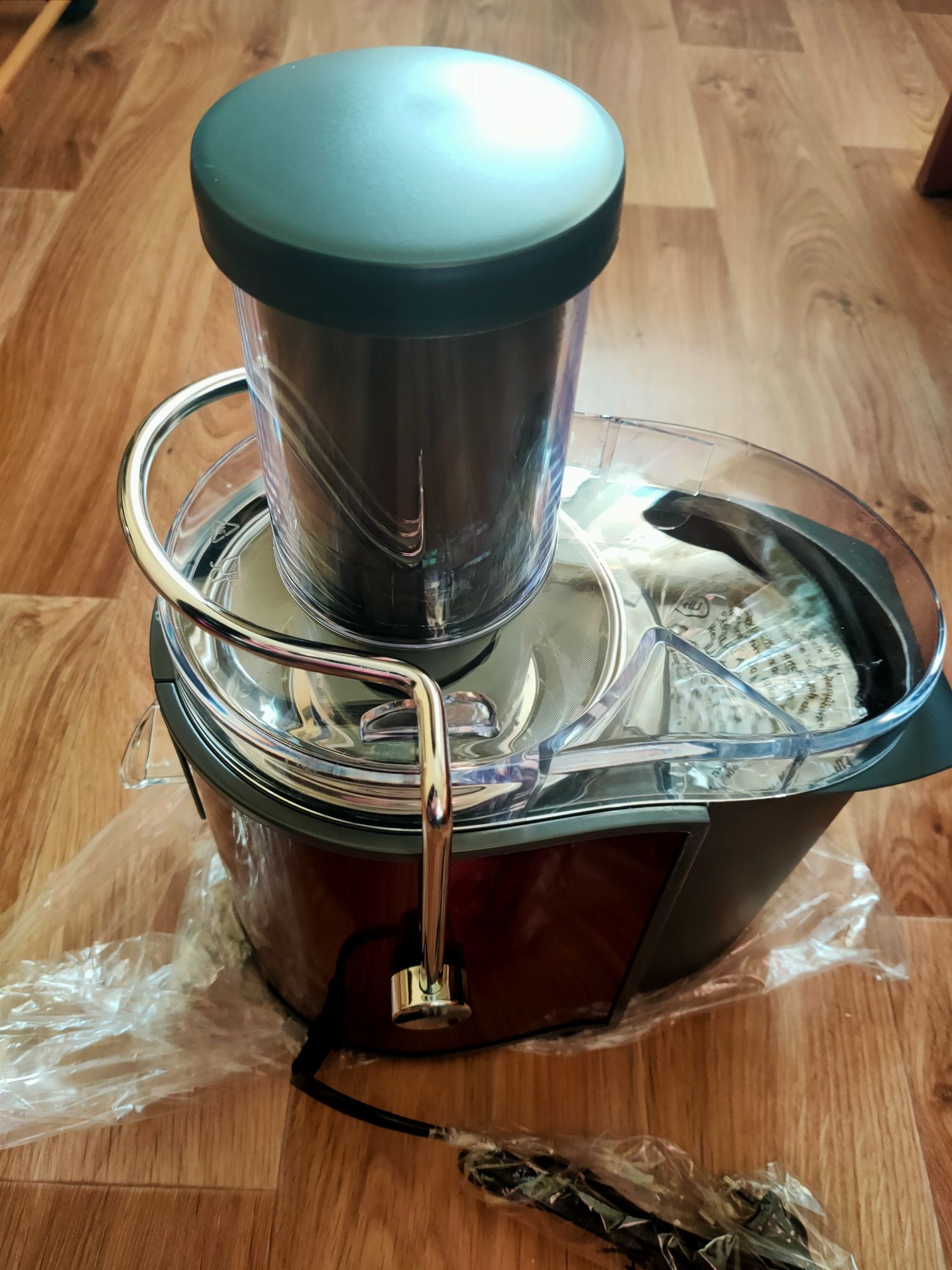 Соковыжималка PRO-2205, новая
