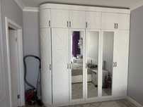 Продается Шкаф 250х263х52