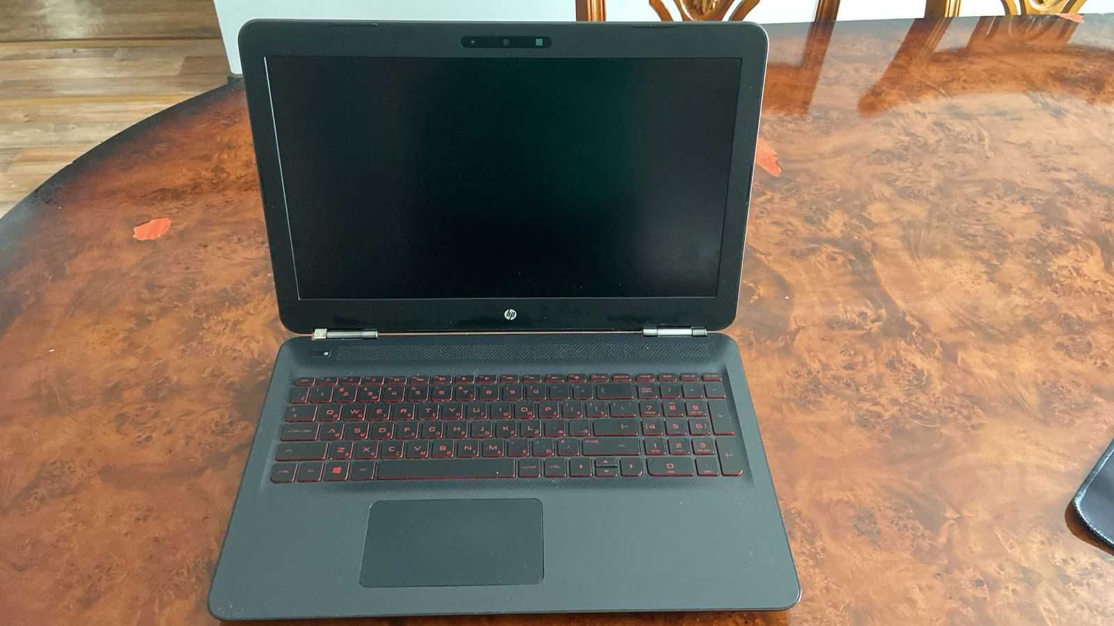 Ноутбук HP I7 игровой