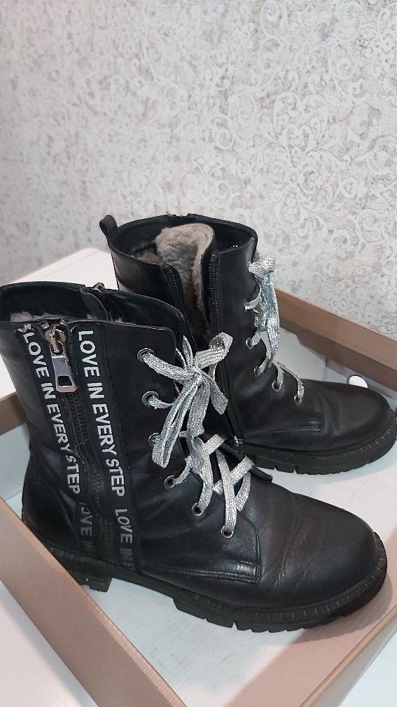Женские сапоги,  натуральная кожа, натуральная цигейка,  36 размер