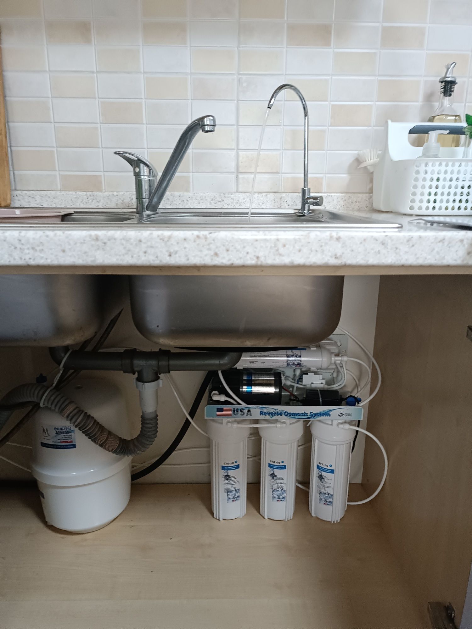 Фильтры для воды разных моделей PurePro, Hidrotek, Гейзер, Ravent