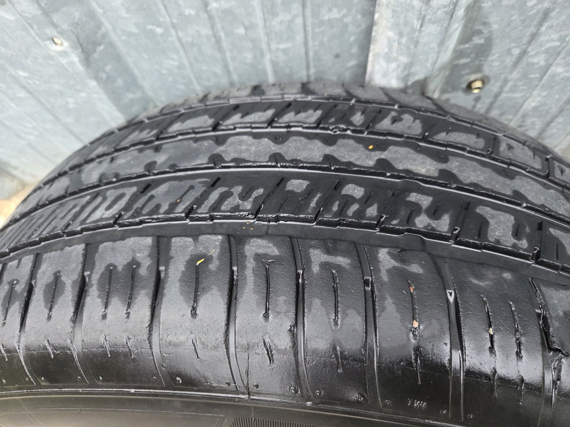 Резина  275/60/18R