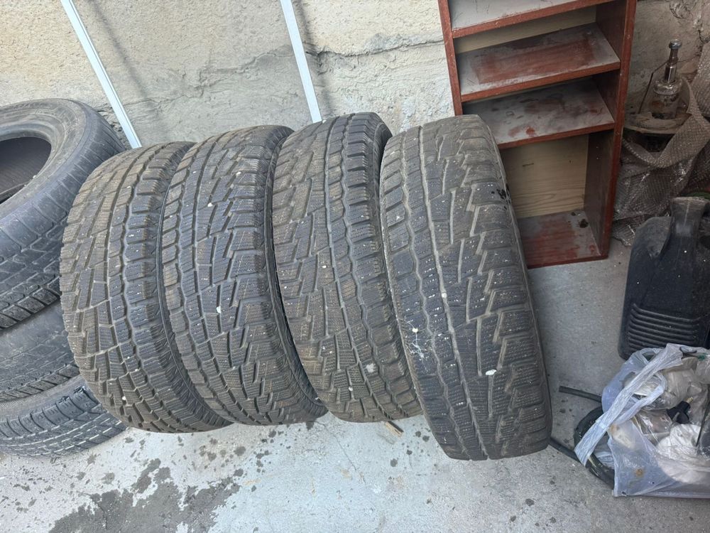 Продам шины зимние