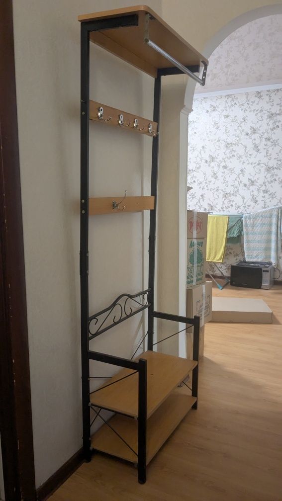 Прихожка вешалка