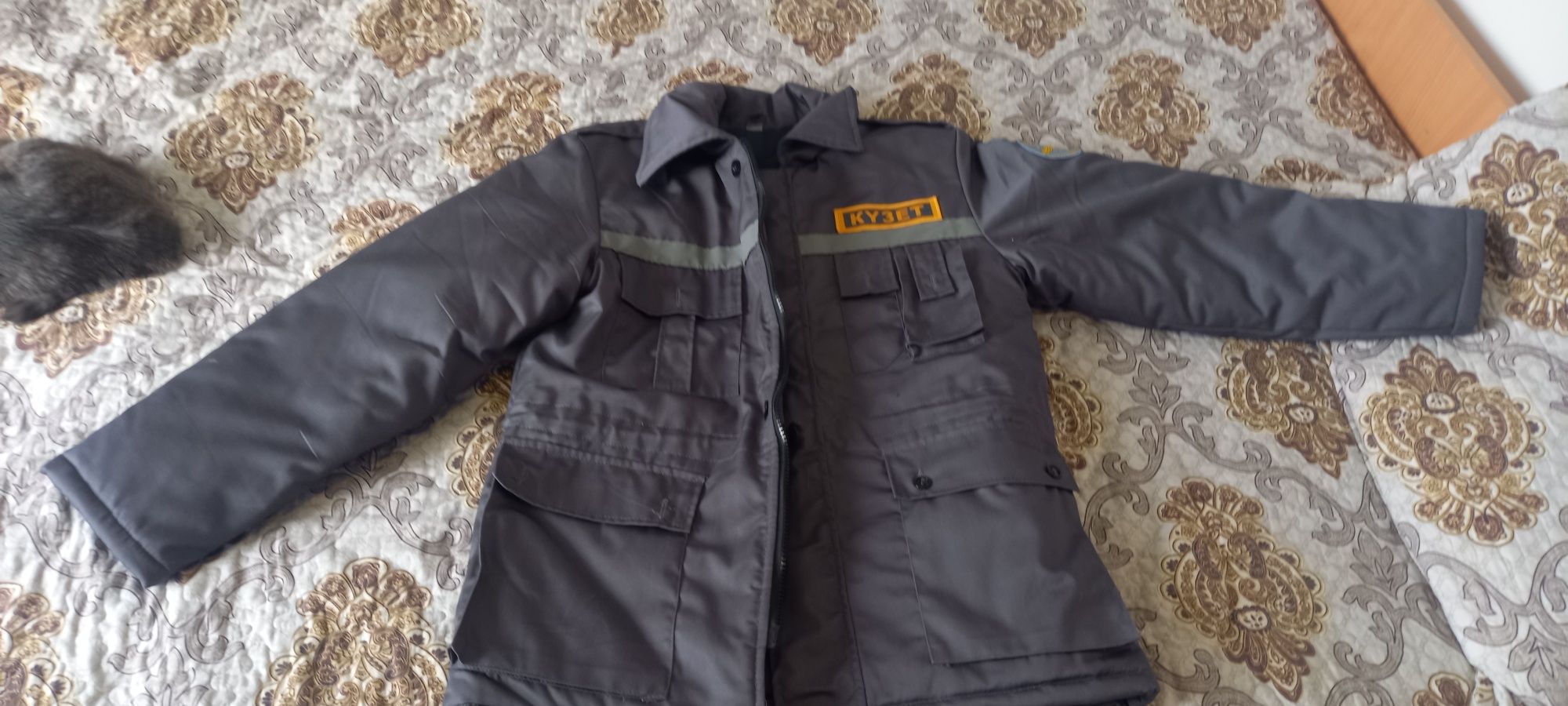 Продам форму. Зима. Есть ватники.