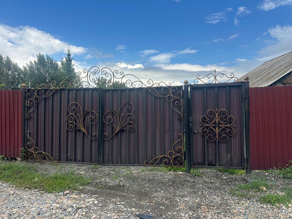 Продам дом или ОБМЕН НА АВТО  в посёлке Красина трёхкомнатный чистый т