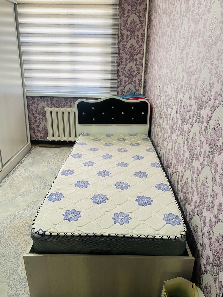 Диван сатылады жаағдайы жақсы