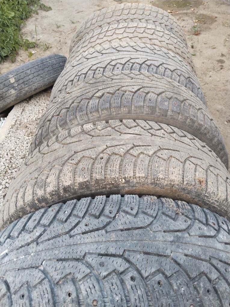 Продам шина  на уаз, Mitsubishi Montero, 265/70R16