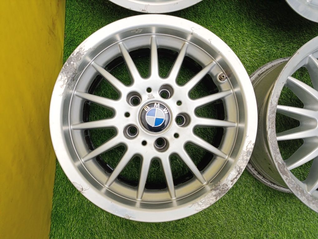 Диски R15 5×120 на BMW.