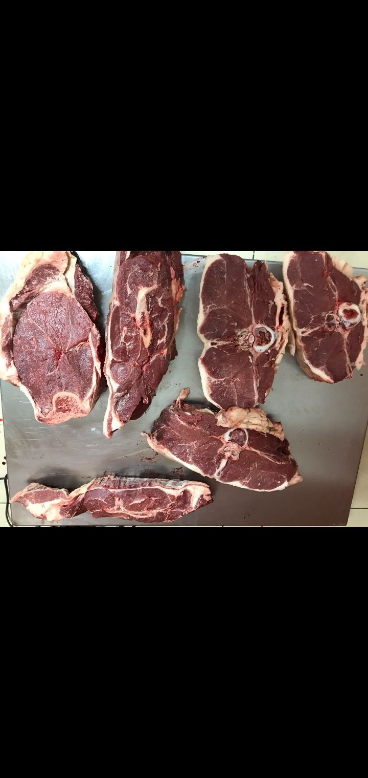 Распил (разделка) мяса на промышленном станке