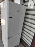 Холодильник Indesit