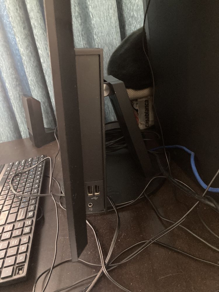 Intel(R) Core i5 -4440 озу 8 гб плата 1150 NVIDIA GeForce GTX 660