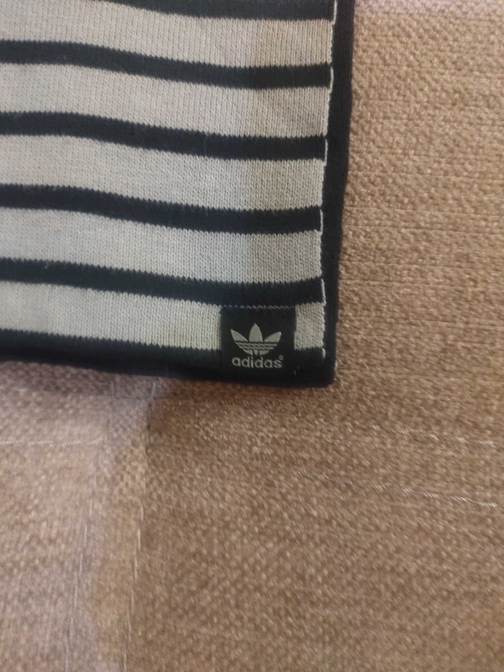 Шарф Adidas Originals.