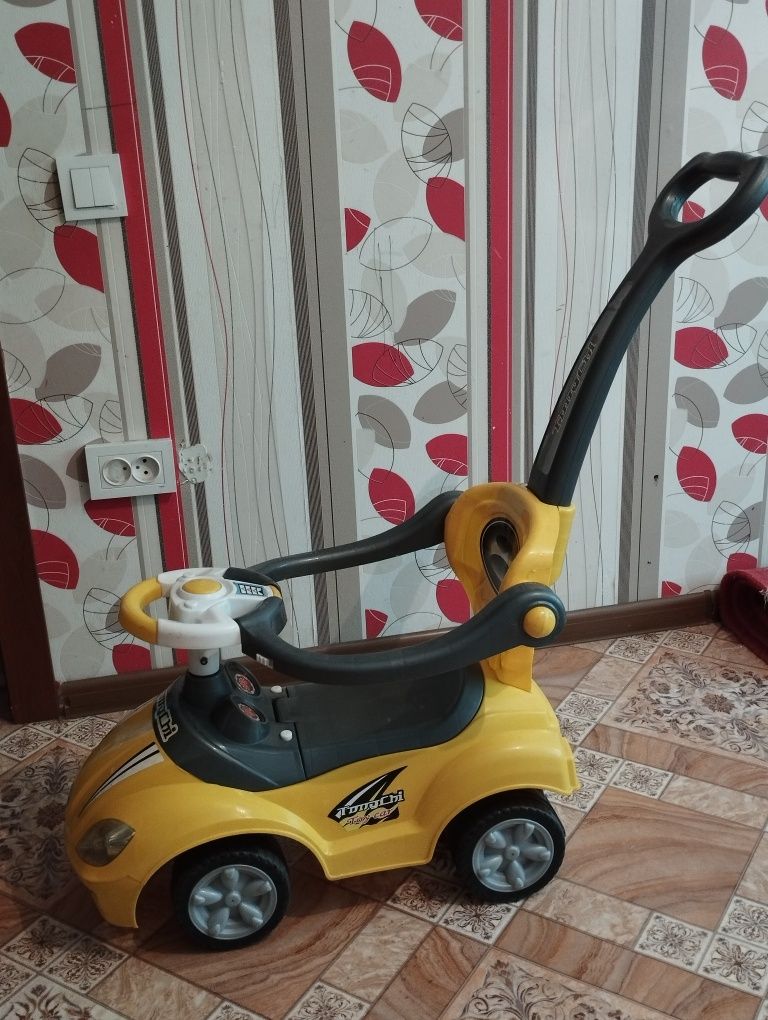Продам  детский толакар б/у