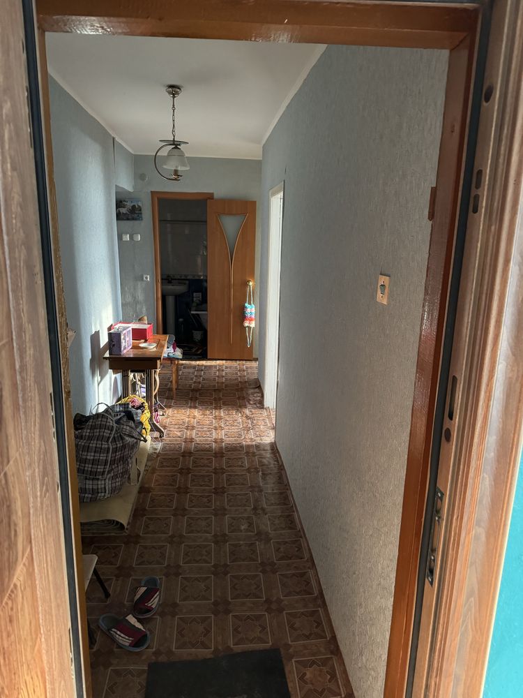 Продам 2-х комнатную квартиру в п.Достык(РТС)