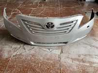 Продам бампер на Toyota Camry 40.