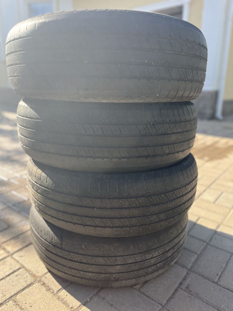 Продаю комплект шин Powertrac Cityrover 225/65 R17.