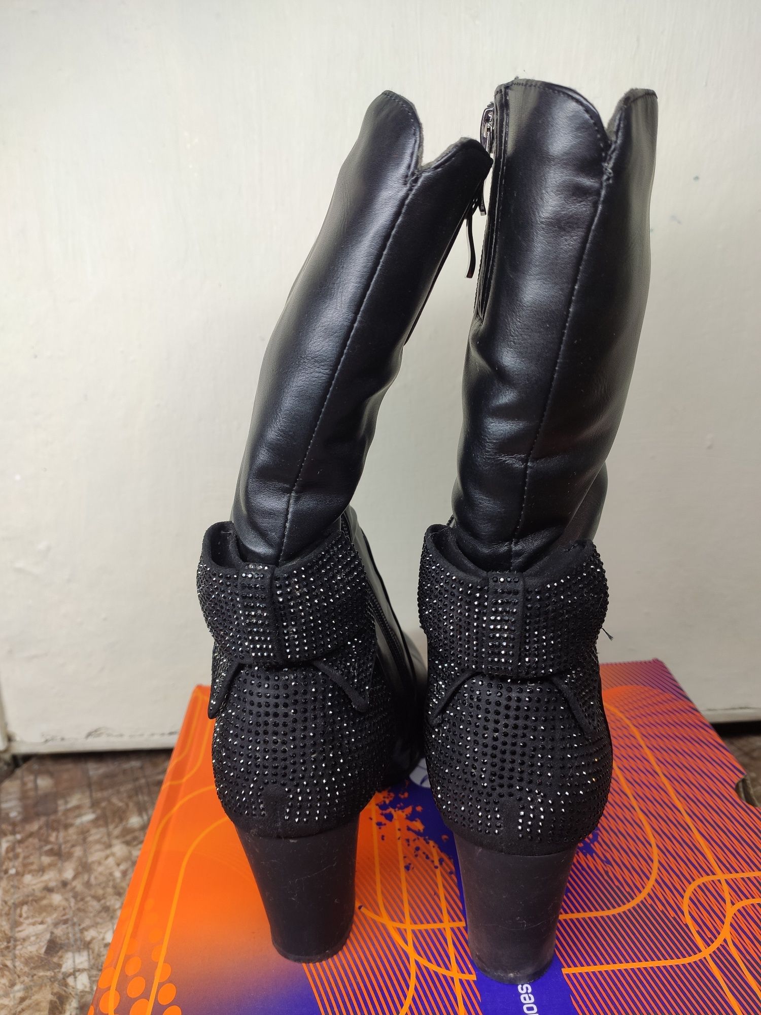 Женские сапожки, зимние