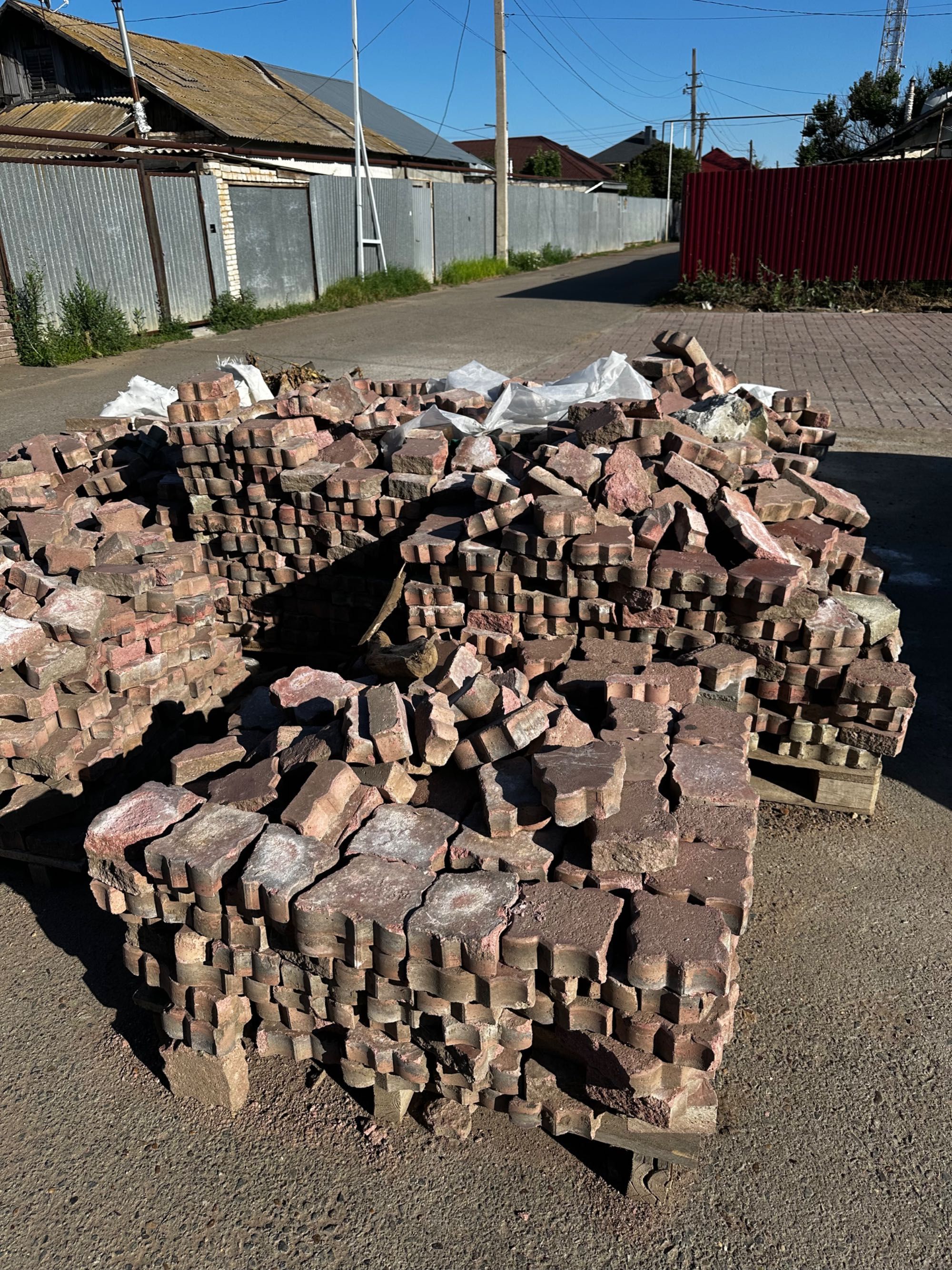 Продам б/у брусчатку