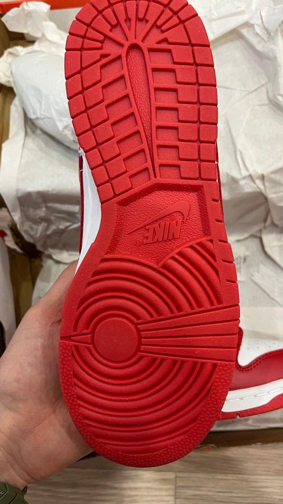 Кроссовки Nike Dunk Low новые