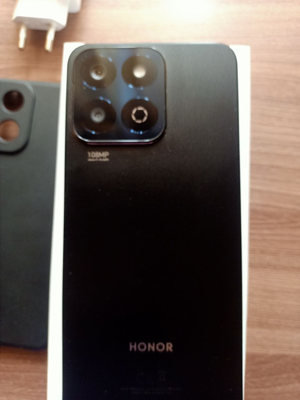 Продам телефон Honor X7C