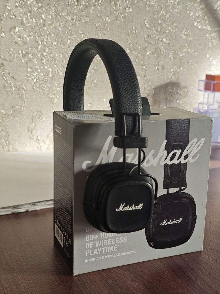 Marshall major 4