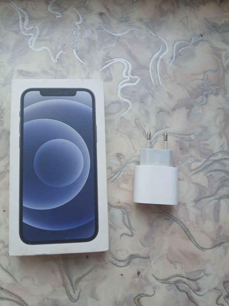 Продам iPhone 12 256gb