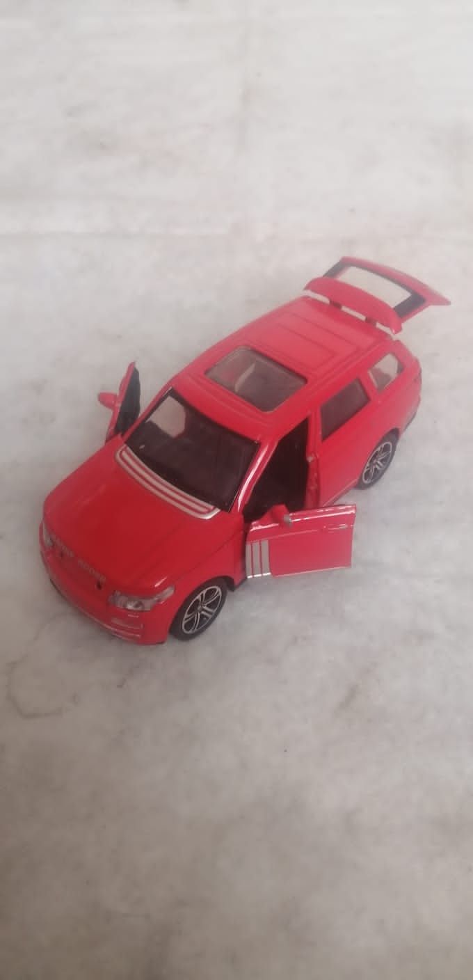 Продам игрушку (машинка)