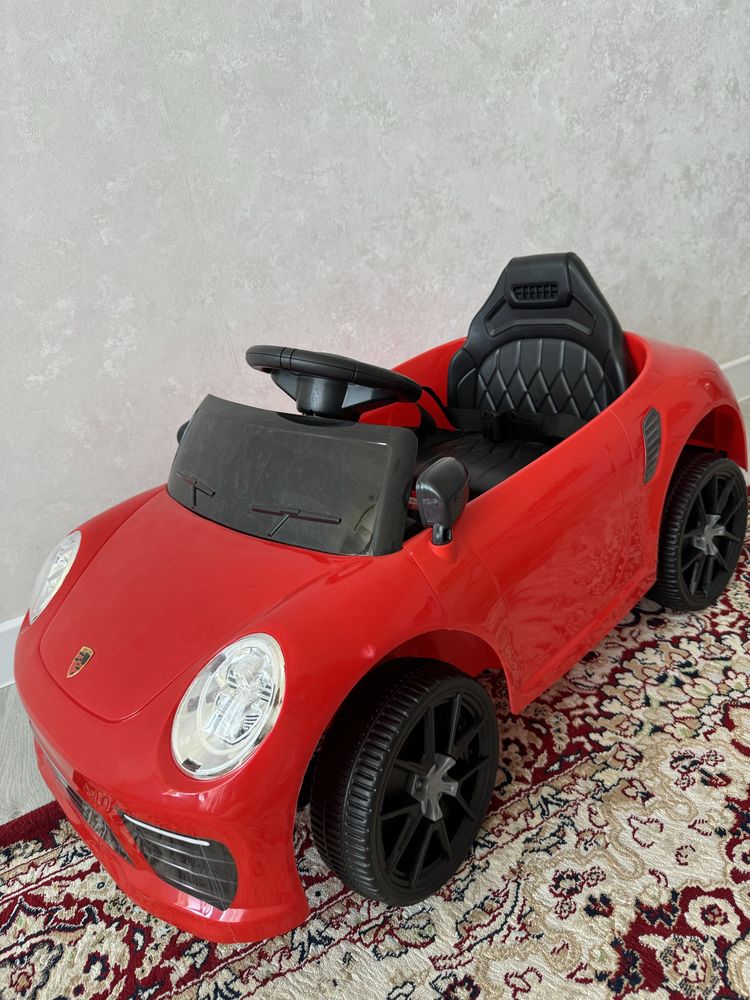 Детская машина Porsche