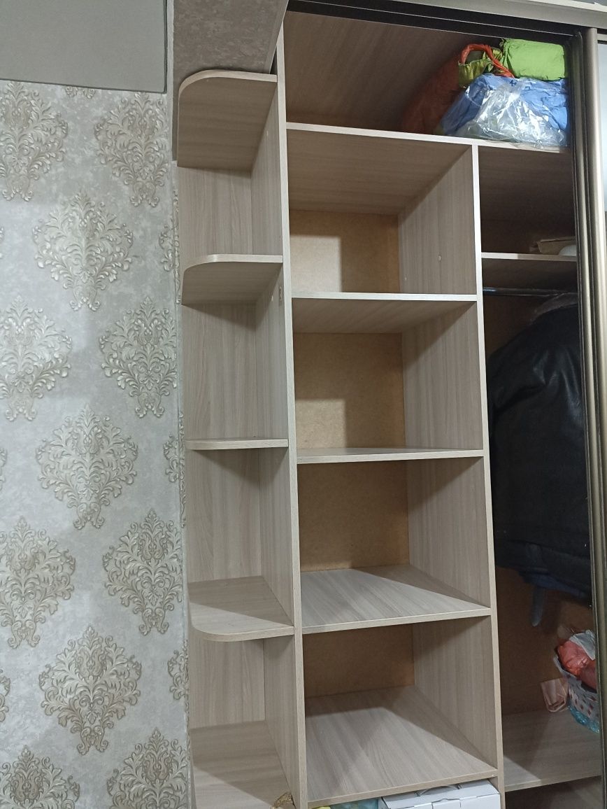 Продам шкаф купе