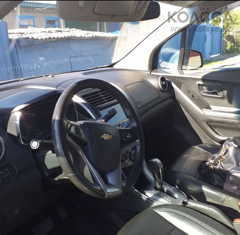 Продам машину Chevrolet Tracker!!!