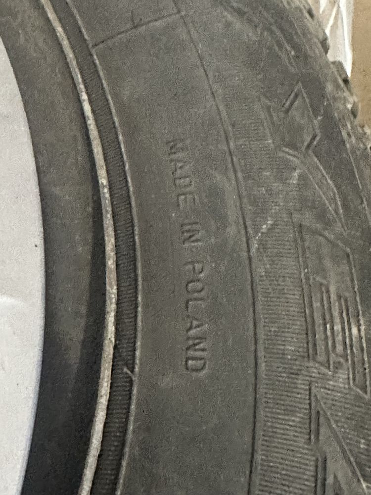 Зимние шины 185/65/R14