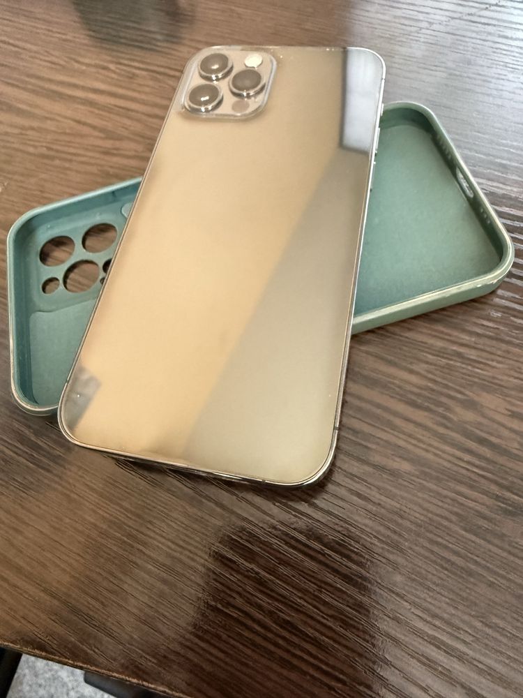 iPhone 12 pro 126 гб