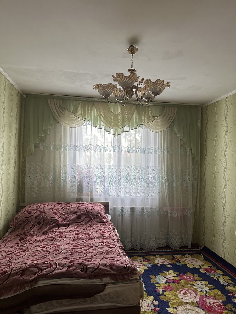 Продам квартиру улучшенной планировки