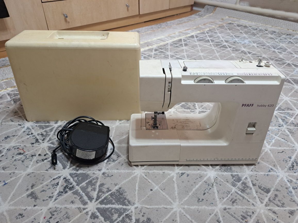 Продам швейную машинку PFAFF