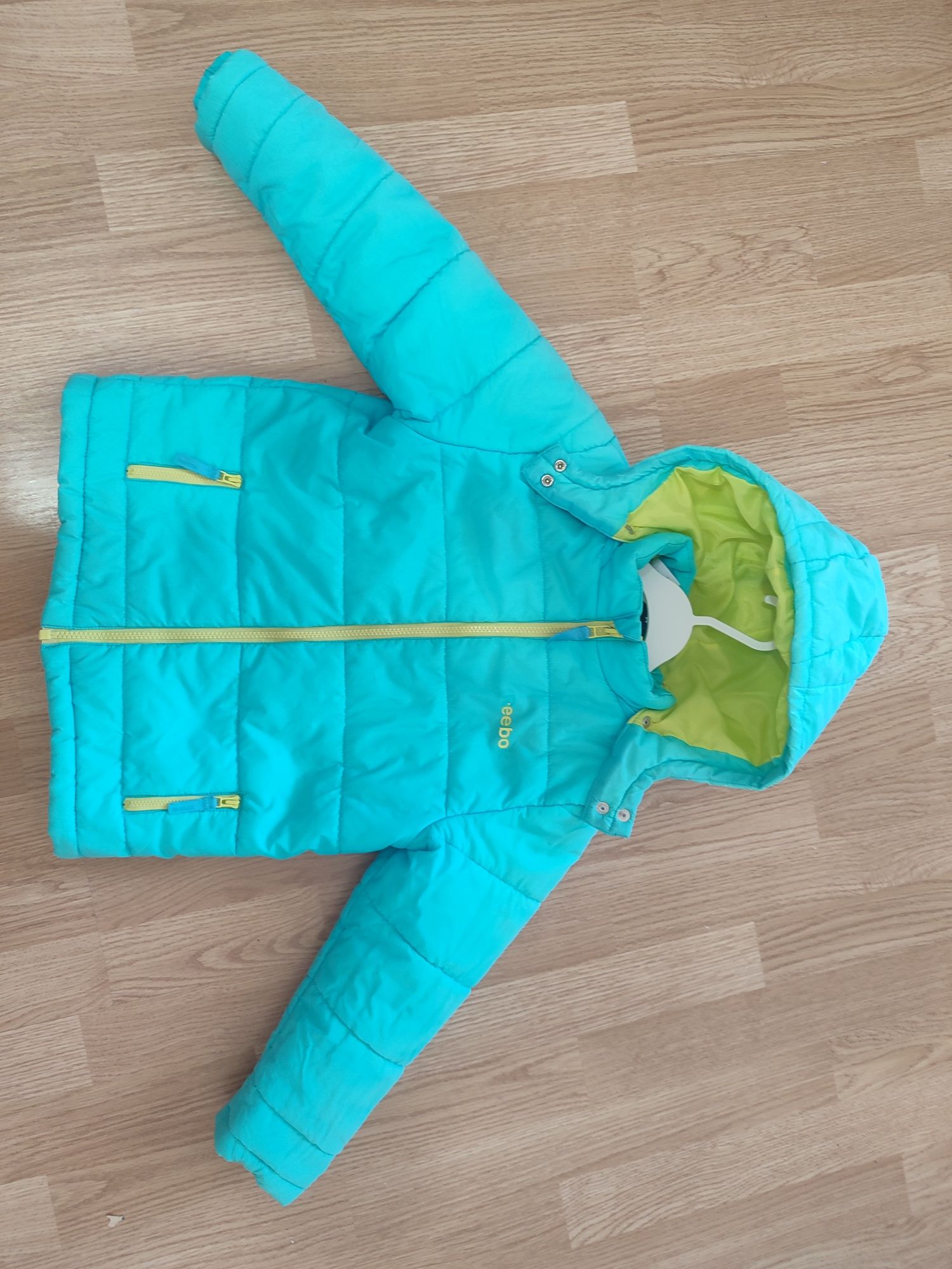 Куртка на девочку 5-6 лет Reebok