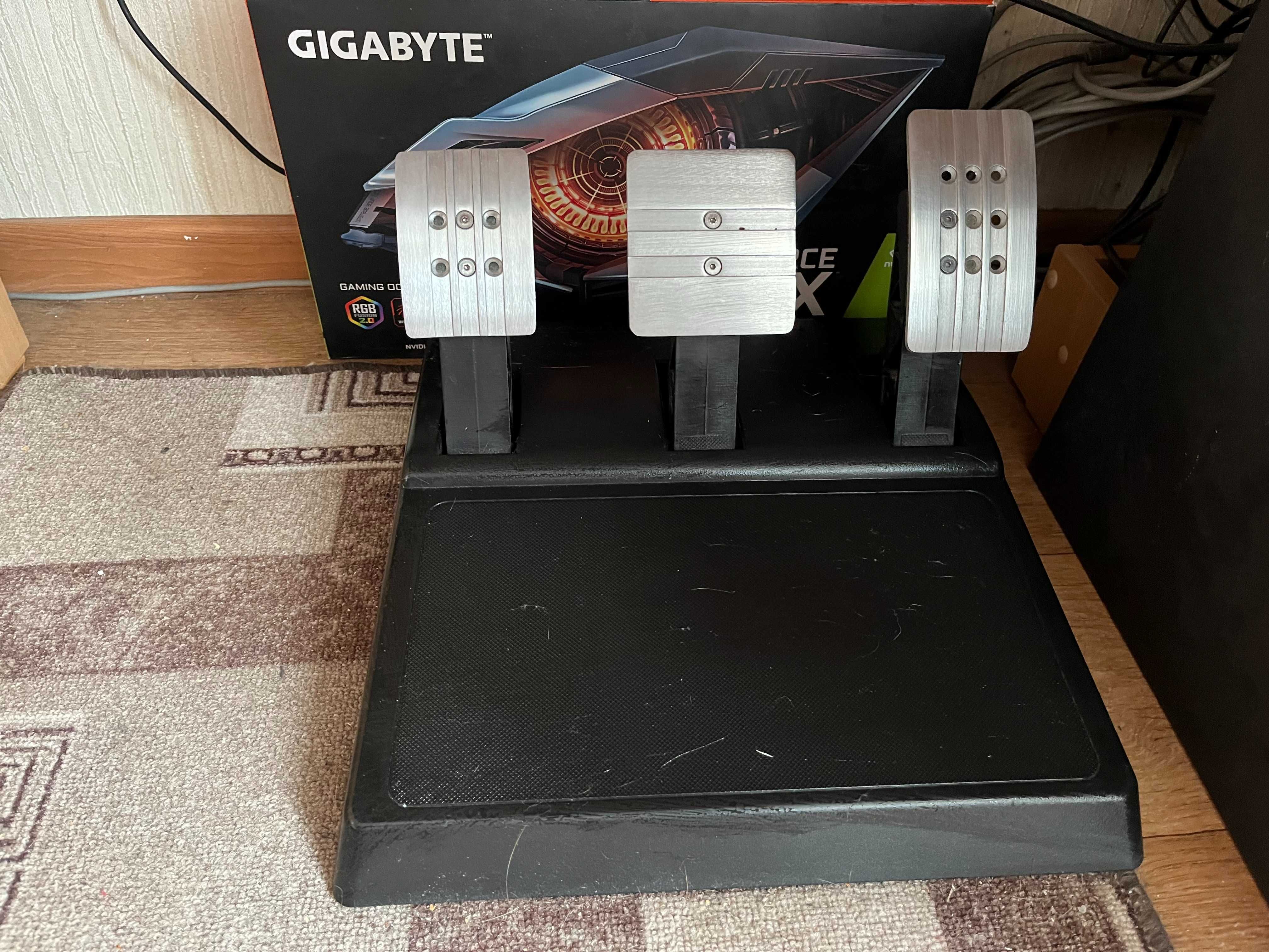 Продам игровой руль Thrustmaster T300 RS GT edition