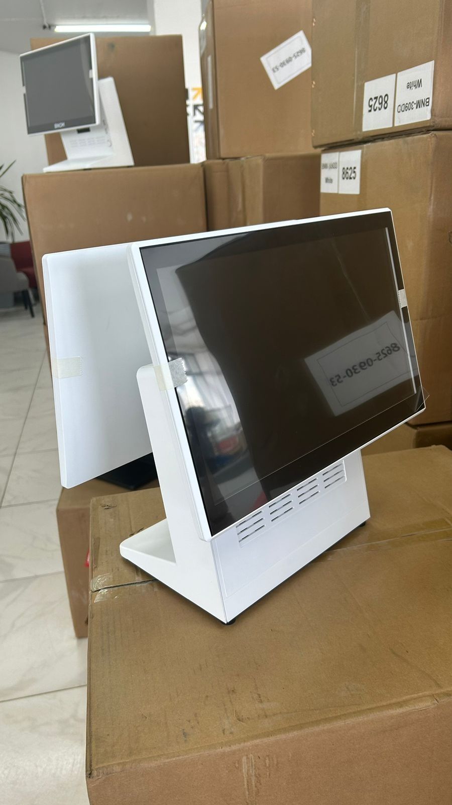 Продам pos моноблок с гарантией 12 месяцев
