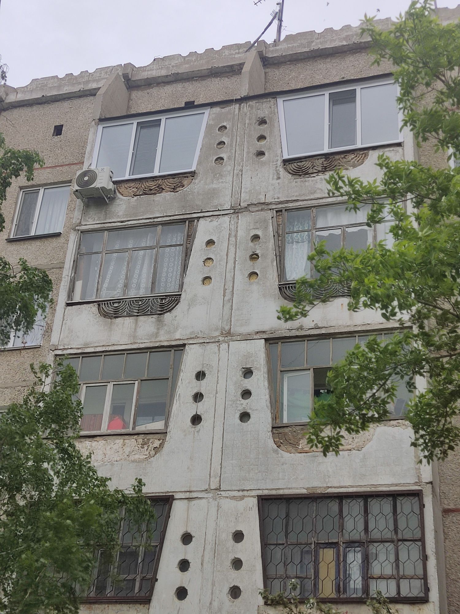 Пластиковые окна, москитные сетки, регулировка
