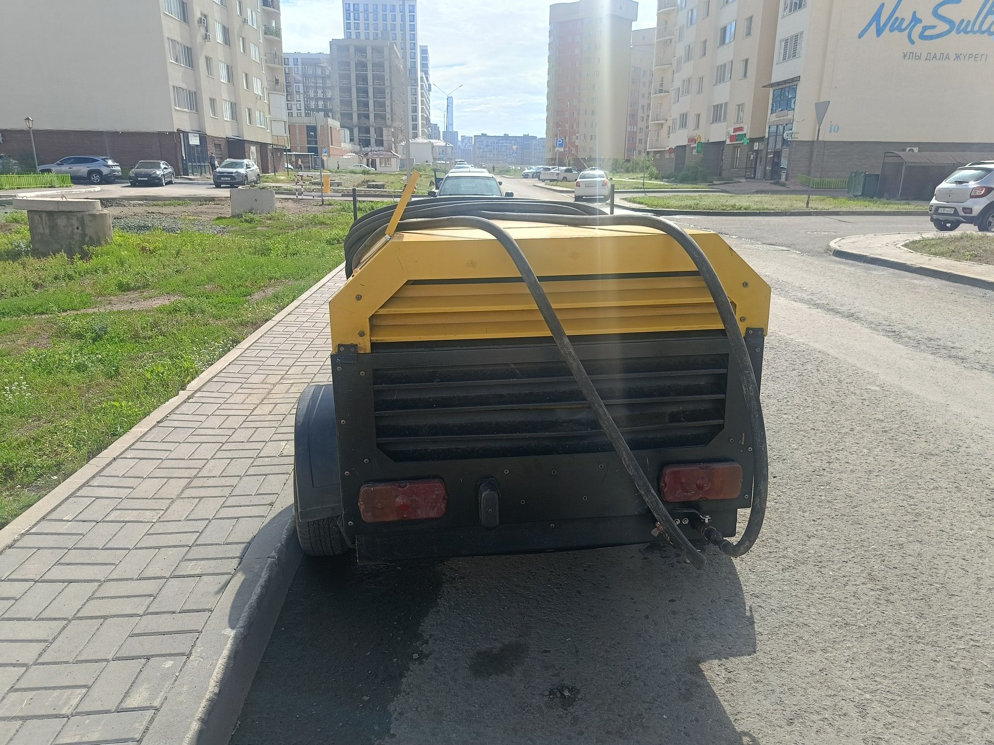 Продам винтовой дизельный компрессор марки ЧКЗ  марки КВ 3/8